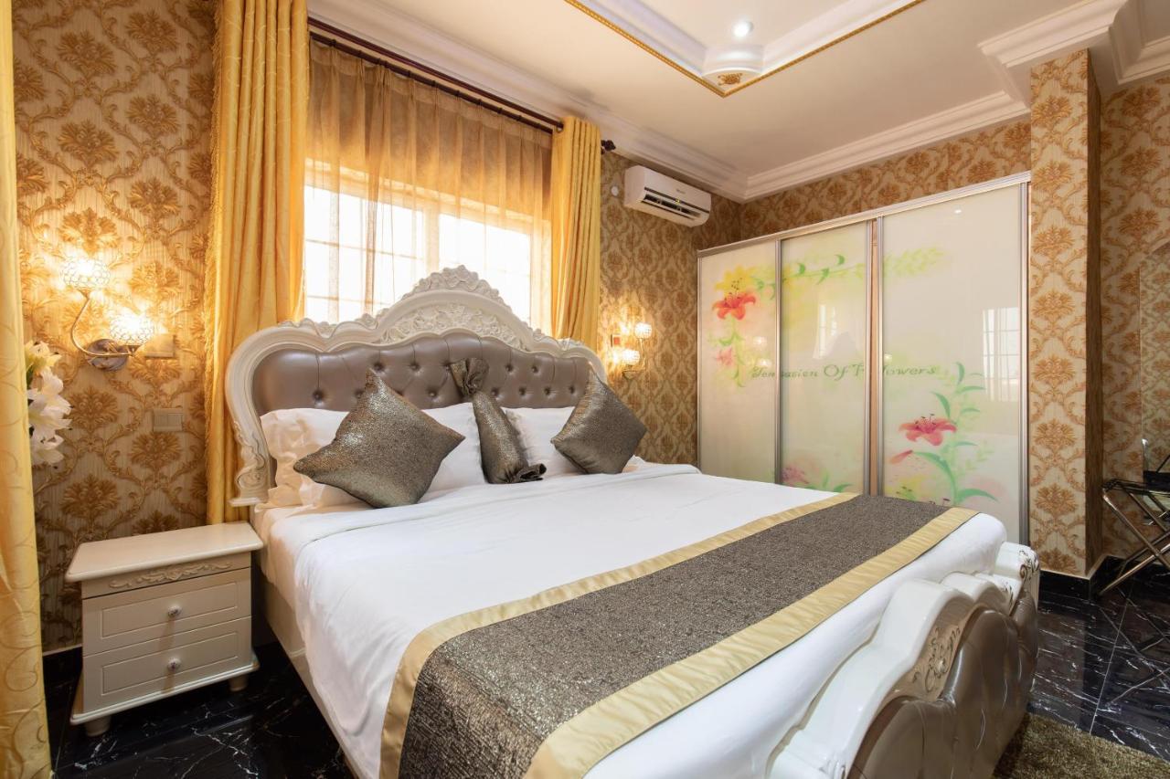 Ag Hotel And Suites Ogbodjo Exteriör bild