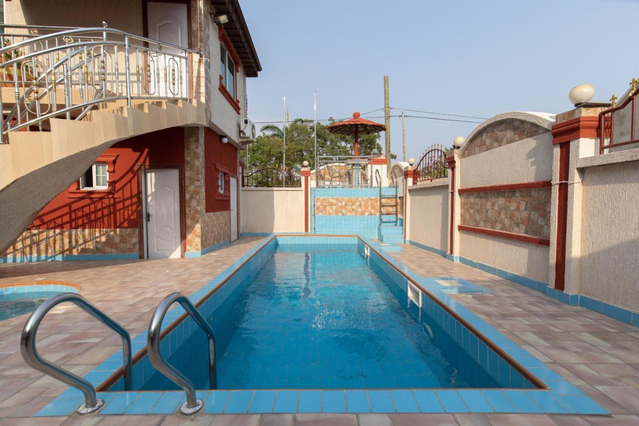 Ag Hotel And Suites Ogbodjo Exteriör bild
