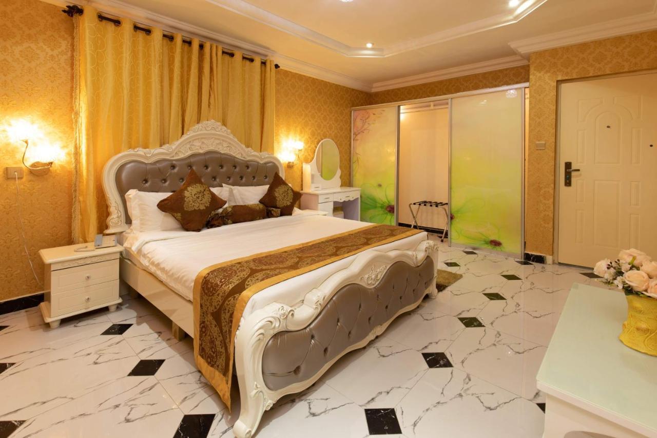 Ag Hotel And Suites Ogbodjo Exteriör bild